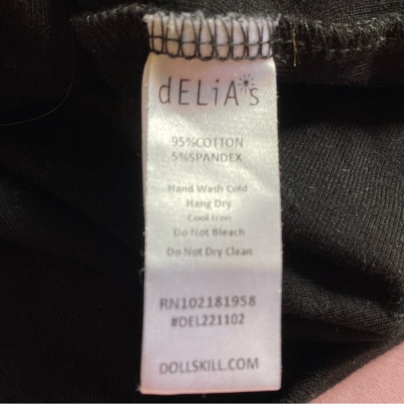 Delia's x Dollskill hibiscus flower top 🌺 - Picture 3 of 3